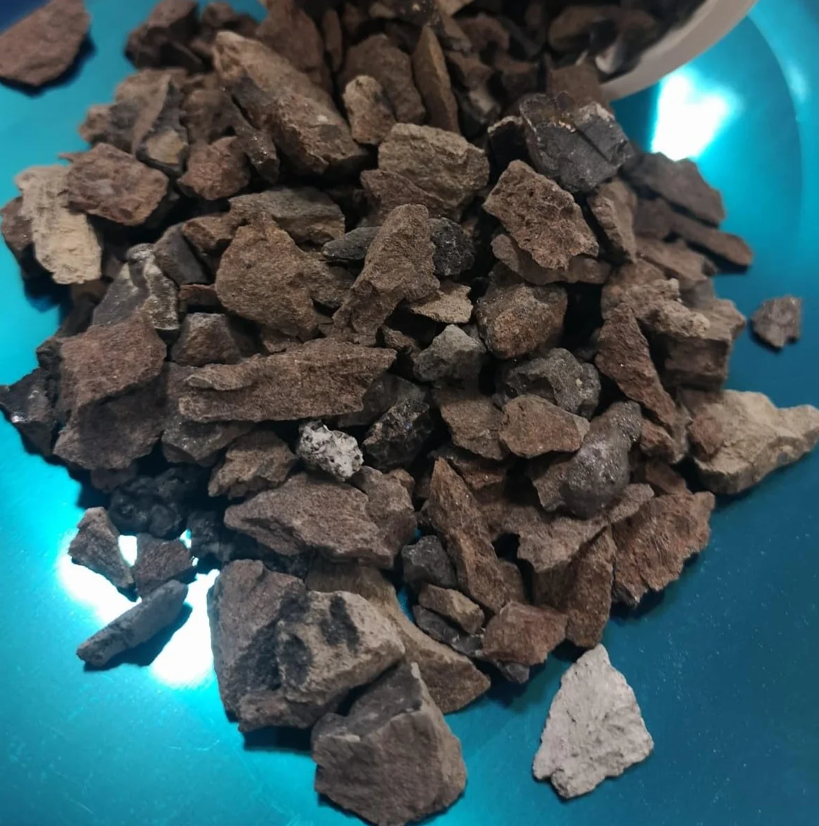 (Varianten 0,5kg-3Kg) Karbit (Kabit Kabitt karbitt Karbit Karbid Steine) nur 6% Staubanteil lang anhaltendes Gas (Karbid Lamp Lab Nr.26398837)(24h Sofort - Versand (6x250gr)